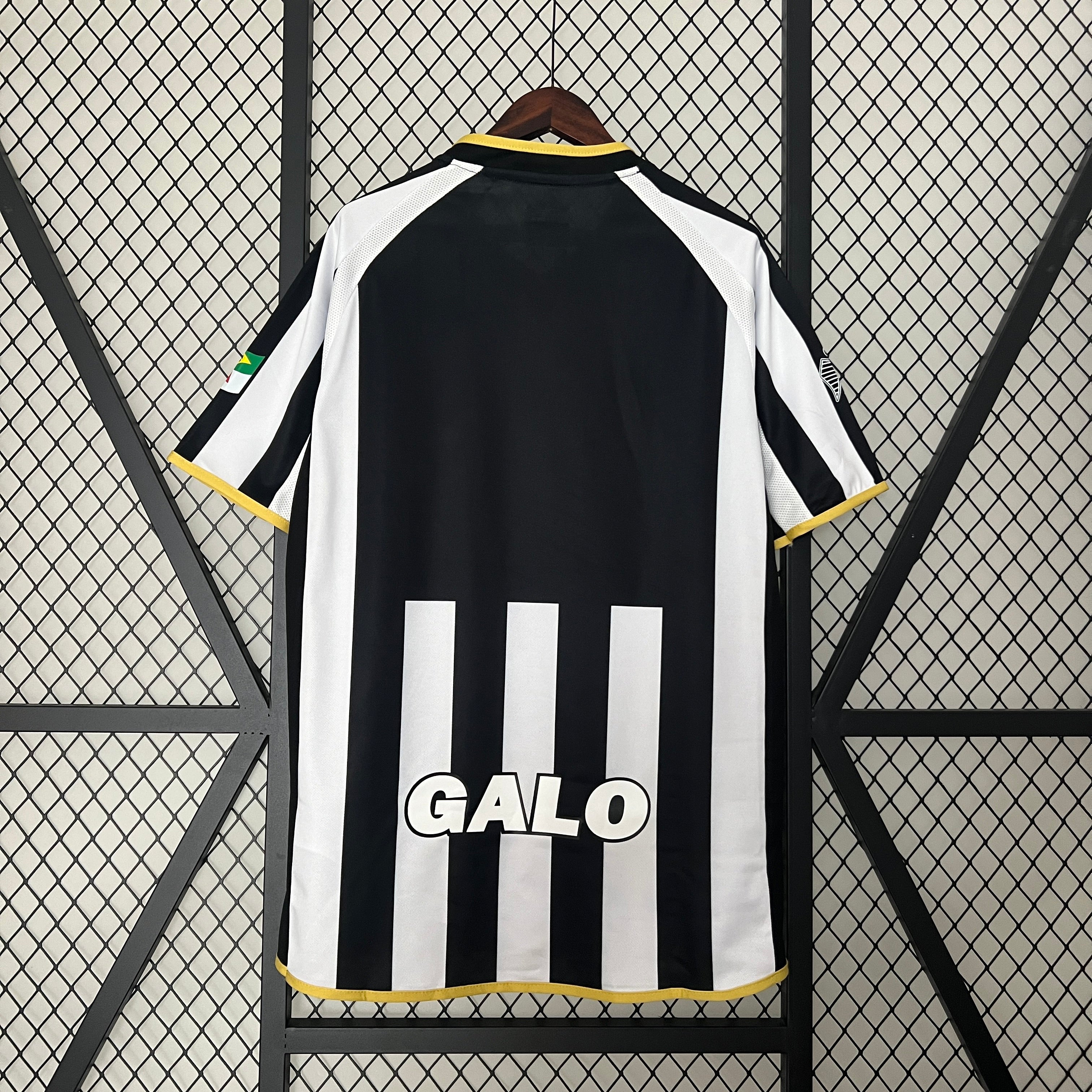 Camisa Retrô do Atlético Mineiro 2003 Home Masculina - Umbro