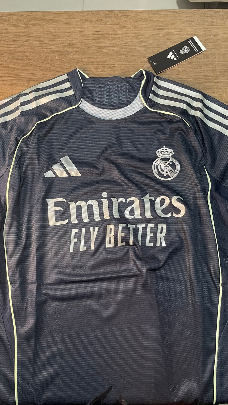 [PRONTA ENTREGA] Camisa do Real Madrid 2025/26 Away Masculina – Versão Jogador