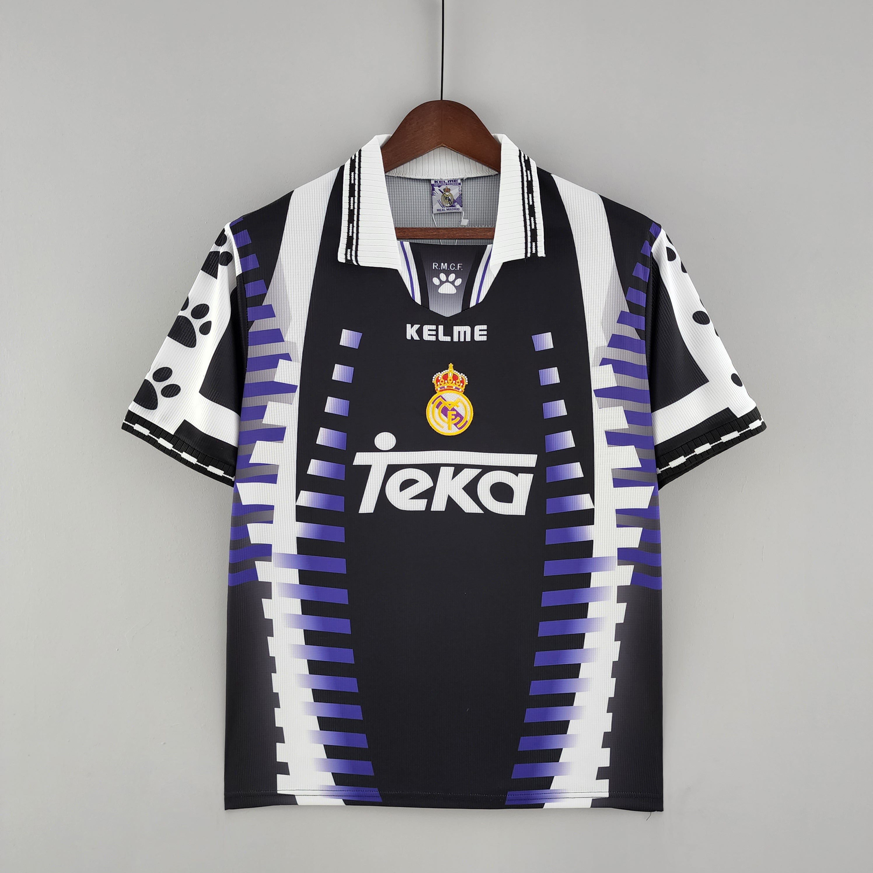 Camisa Retrô do Real Madrid 1997/98 Third Masculina
